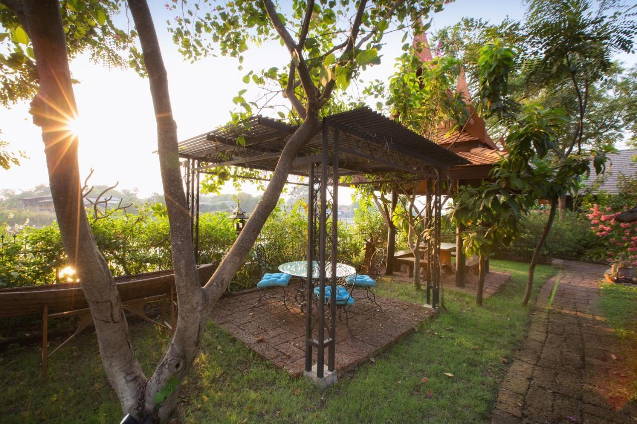 Cattani'S Riverside Home Ayutthaya Exteriér fotografie